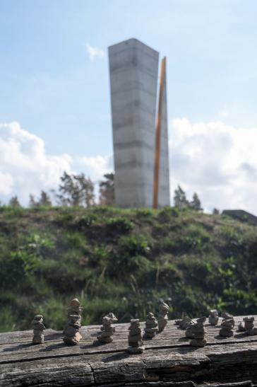 Steinkunst - Hintergrund Aussichtsturm