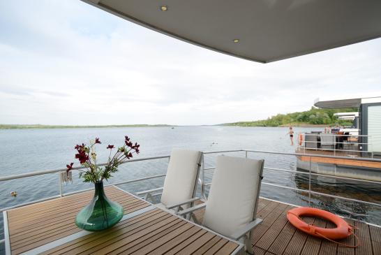 überdachte Terrasse - Ostblick