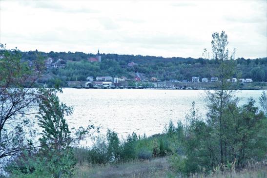 Blick von der Halbinsel auf Mücheln